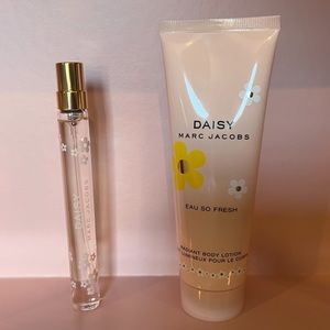 Marc Jacobs ‘Daisy’ Collection